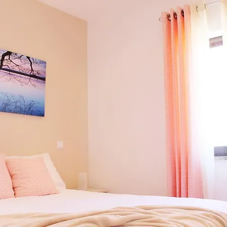 Saradel Centre Apartment